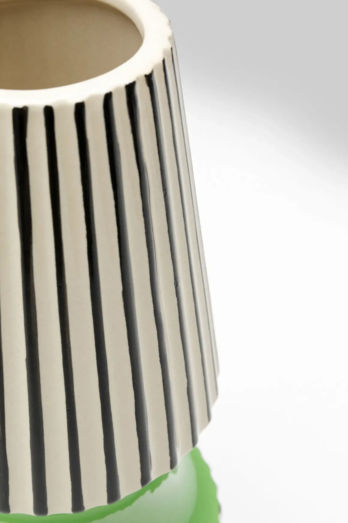 Vas Calabria - Grön, 26cm - KARE Design