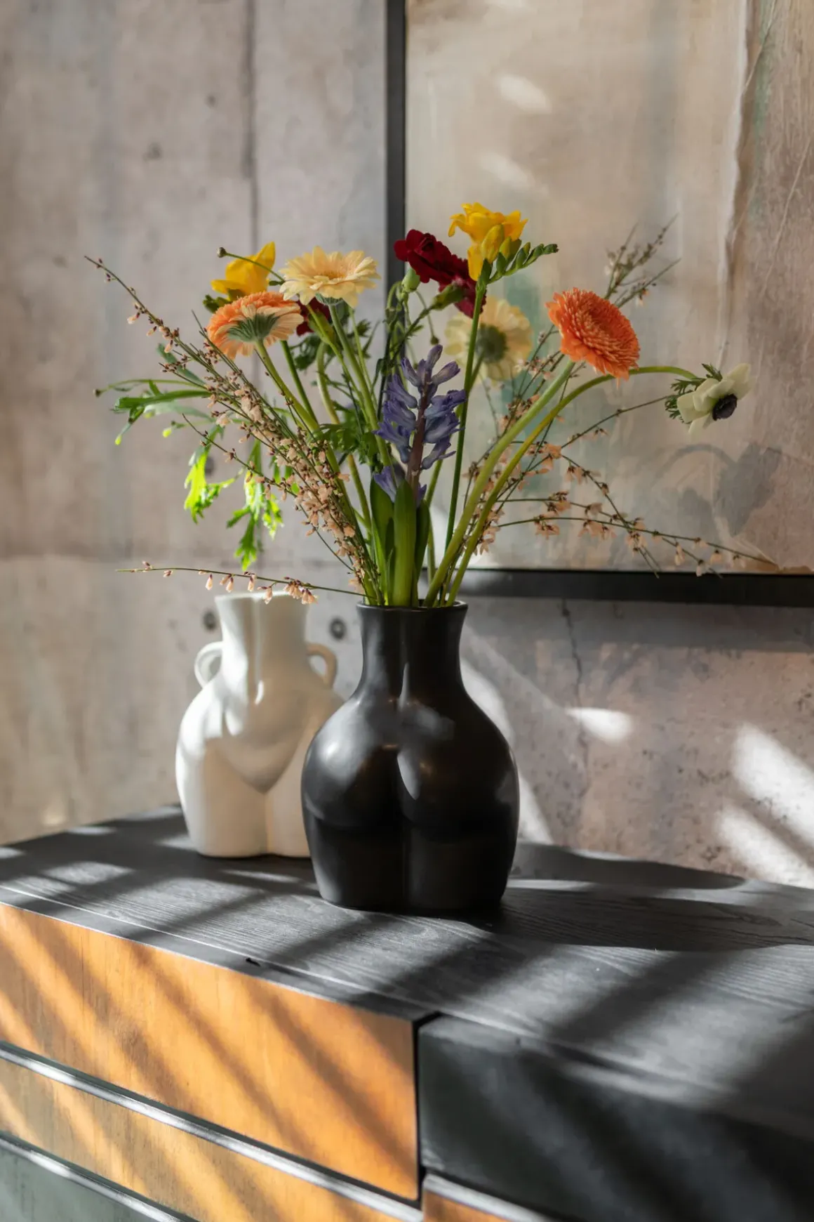 Vas Donna - Svart, 22cm - KARE Design