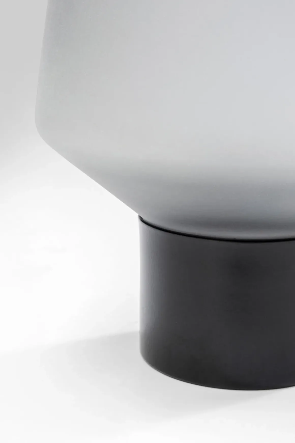 Vas Noble Ring - Grå, Matt, 26cm - KARE Design
