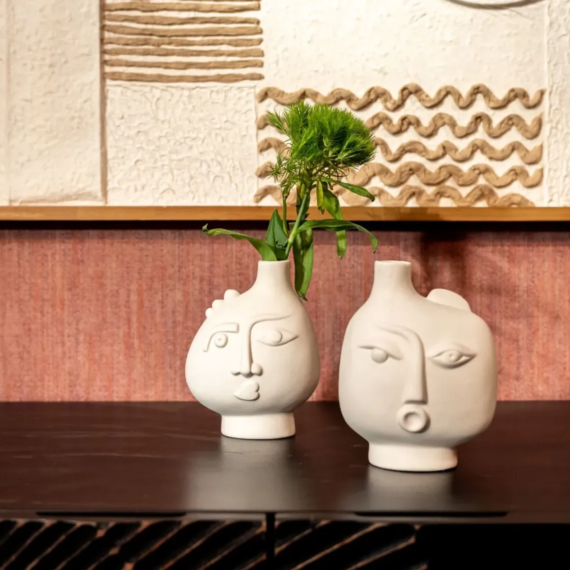 Vas Spherical Face Höger - Vit, 16cm - KARE Design