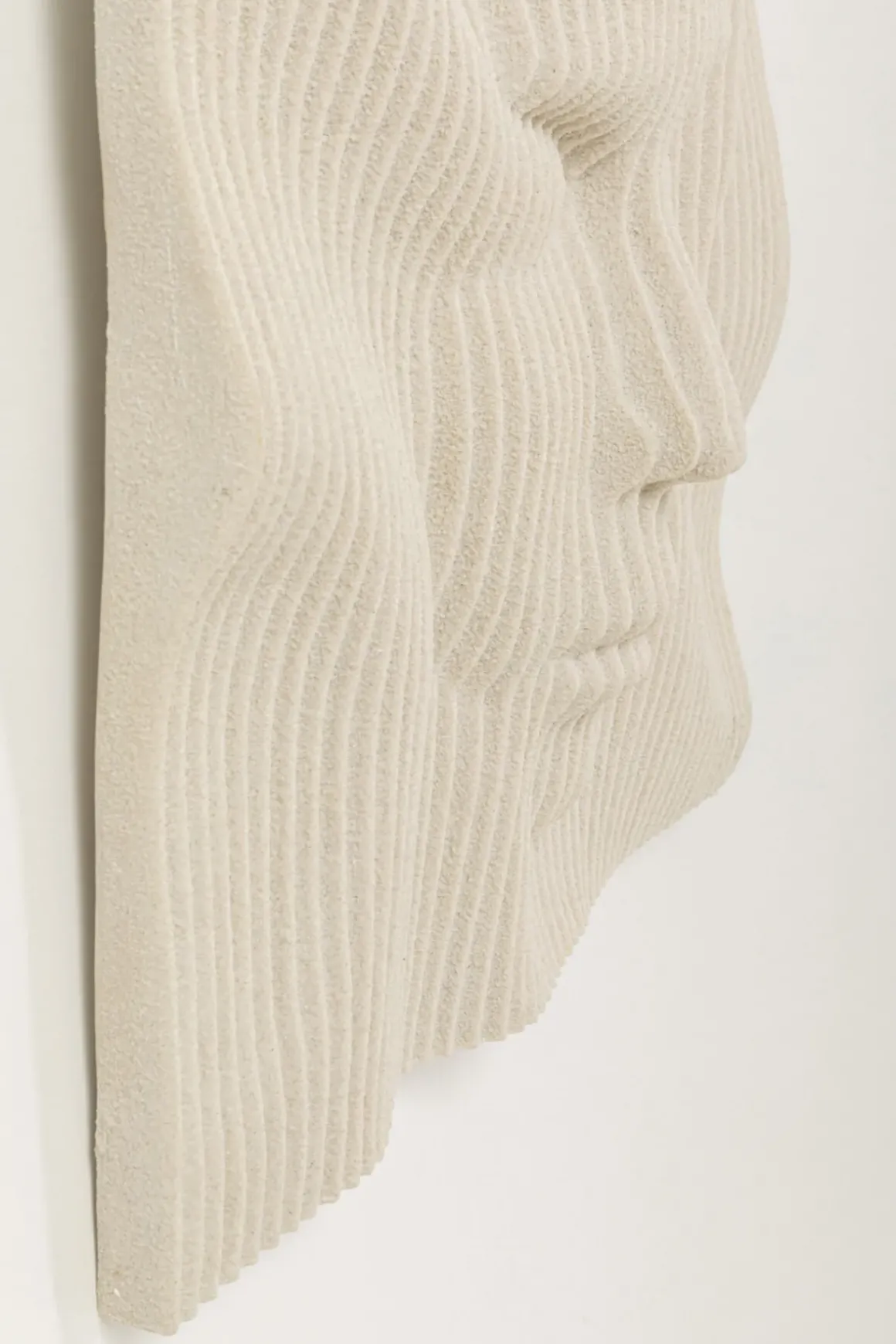 Väggdekoration Soft Face, 60cm - KARE Design
