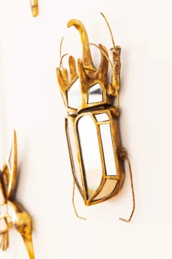 Väggdekor Beetle Mirror - Skulptur Guld/Spegelglas, 39cm - KARE Design