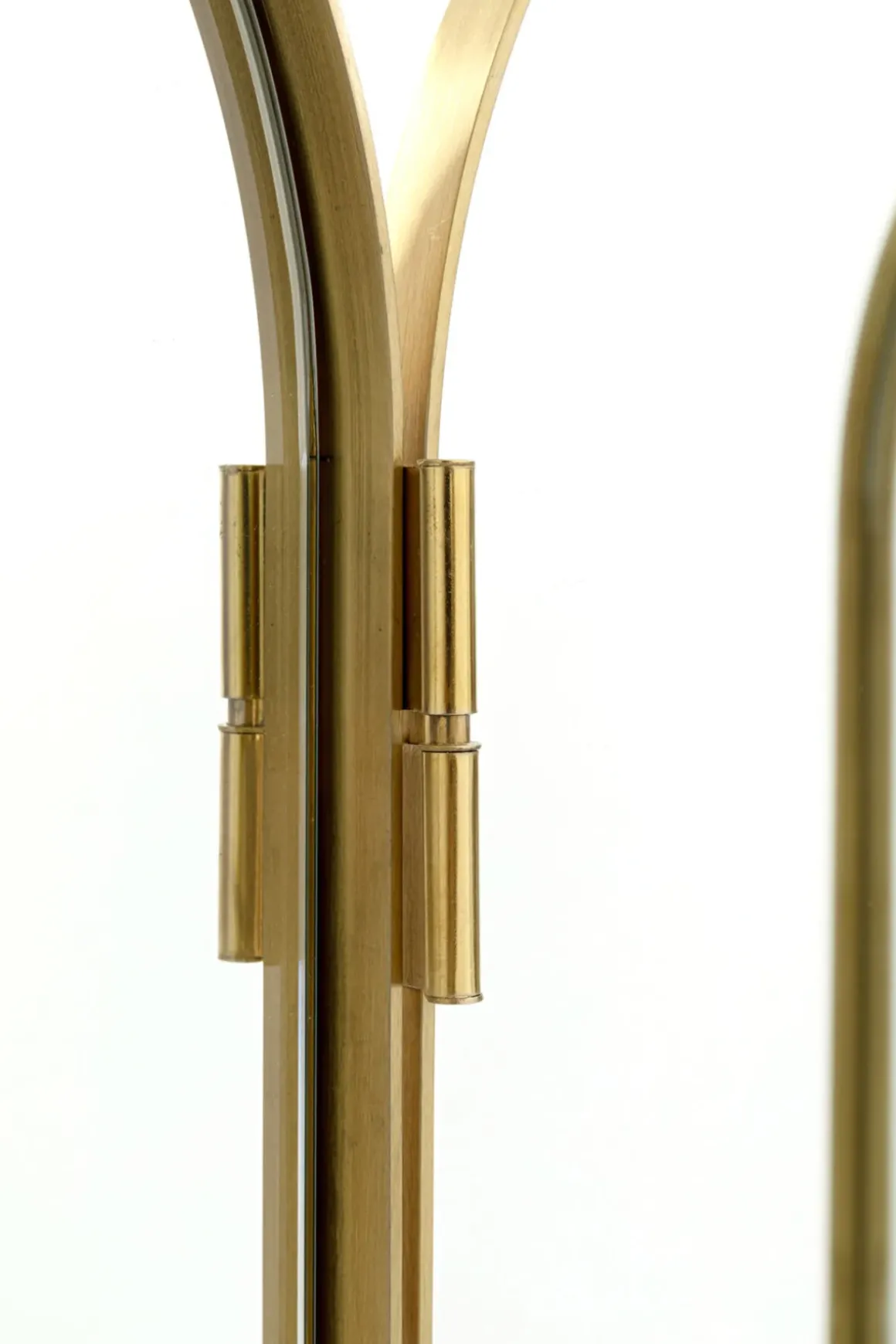 Vikskärm Curve - Skärm av Spegelglas/ Borstad Mässing - KARE Design