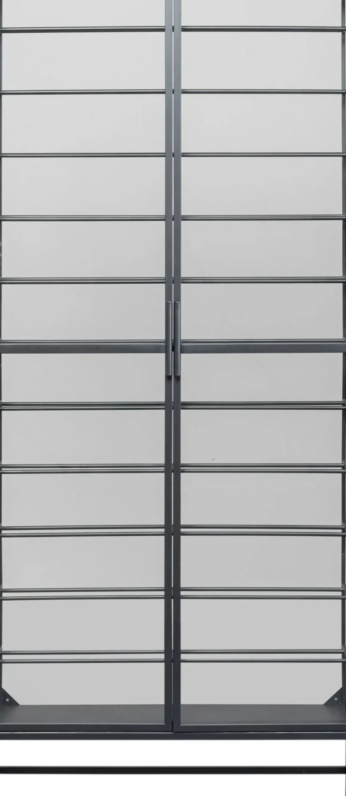 Vinhylla Suri - Vitrinskåp, 180x75cm - KARE Design